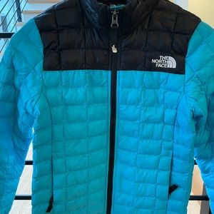 North Face - Small - 7-8 years - Brand New